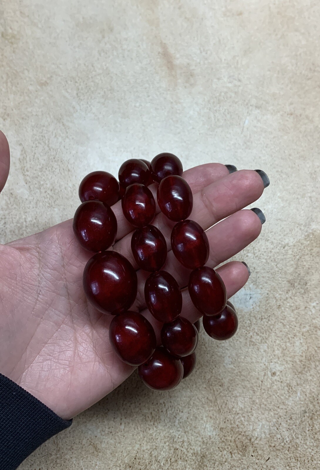Anciennes Perles De Faturan En Bakélite - Couleur Ambre Cerise Authentique