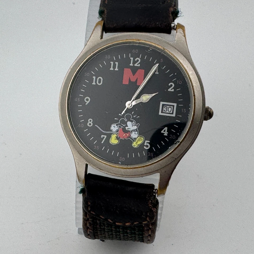 Reloj de Cuarzo Disney Time Works M Mickey Hombre Plateado Fecha Analógico Batería Nueva Foto 2 de 4