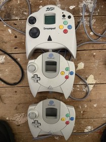 Sega Dreamcast Console PAL UK Package,  Controllers, Gun, Wheel, VMU, 24 Games