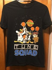 SPACE JAM  TUNE SQUAD WB  Medium  Bugs Bunny TAZ Daffy Duck FOGHORN  T Shirt