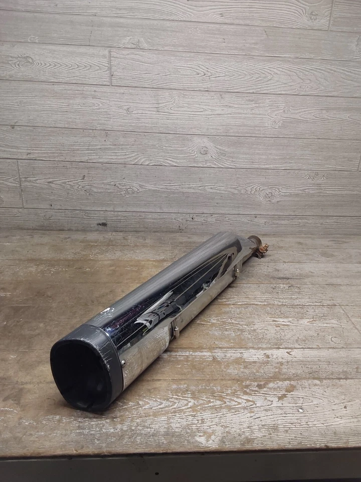 SILENCIADOR ESCAPE DERECHO HARLEY-DAVIDSON ROAD KING & ELECTRA GLIDE VANCE & HINES Foto 2 de 4