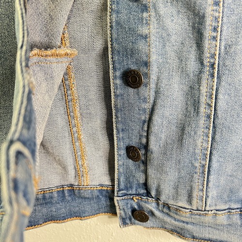 OLD NAVY Girls Jean Jacket Size 14 XL Classic Blue Med Wash Denim Stretch - Picture 7 of 10