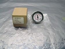 SMC 4228287 Pressure Gauge, 111.16, 1.5", 100 PSI/MPA, 1/8" NPT, 100605