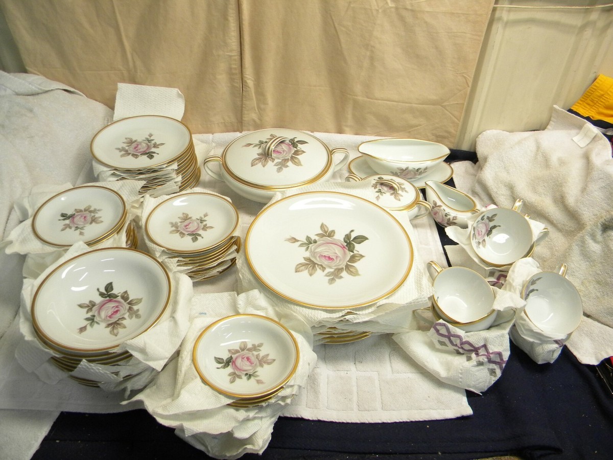 VTG Noritake China ~ Oliver ~ 5254 Pattern ~Japan~ Gold Trim