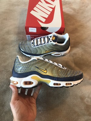air max plus wave grid yellow