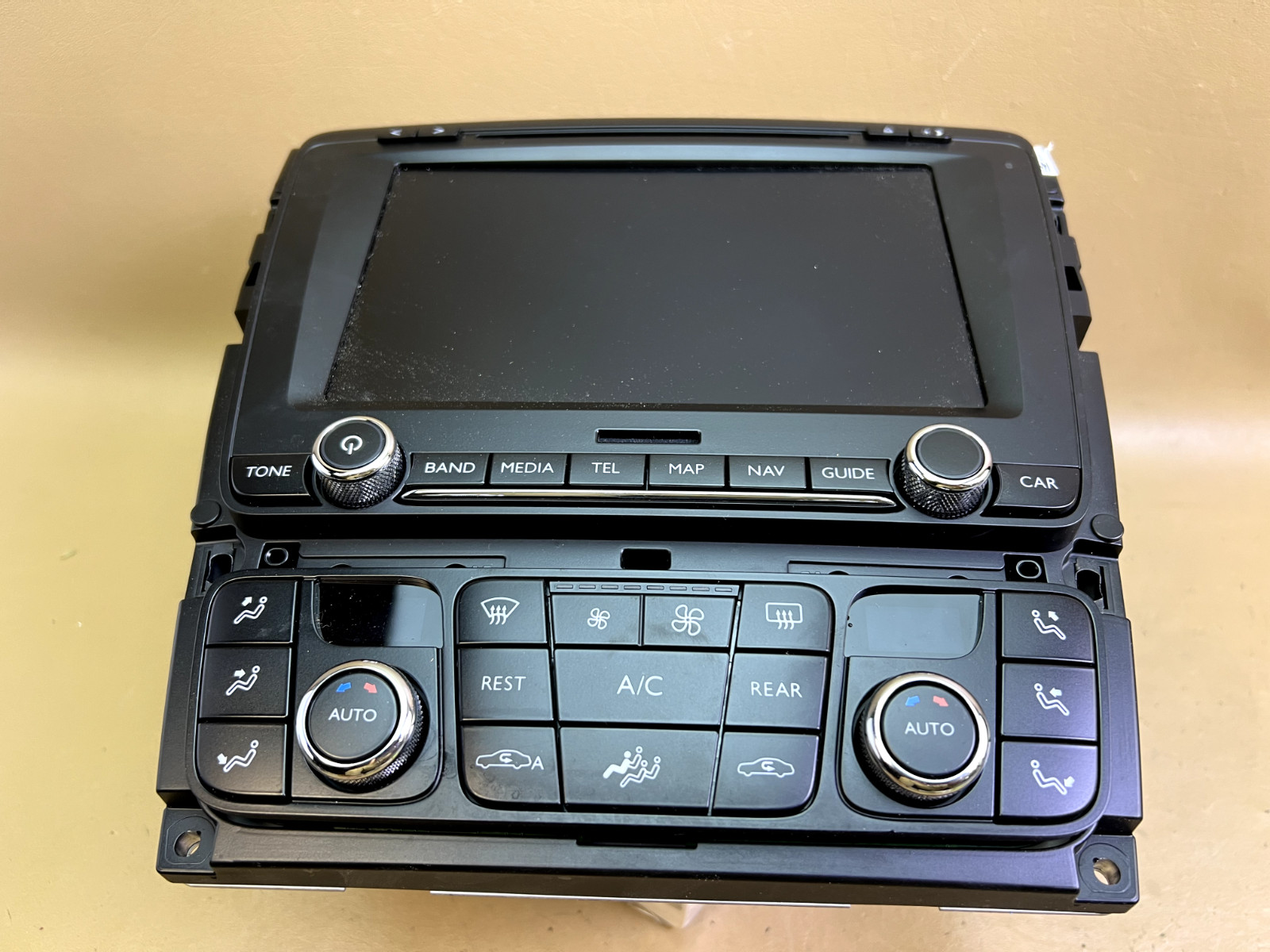 MINT!  05-11 Bentley Continental GT Flying Spur Audio Equipment Radio Head Unit