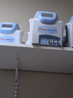 ThermoTek Vascutherm 4 Therapy System w/ Umbilical Hose, Power Supply & Case