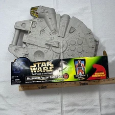 Star Wars Millennium Falcon Carry Case Power of the Force Figure VTG NEW