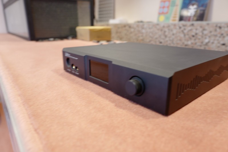 Yulong DA1 DAC Headphone Amplifier/Pre Amplifier desktop solution