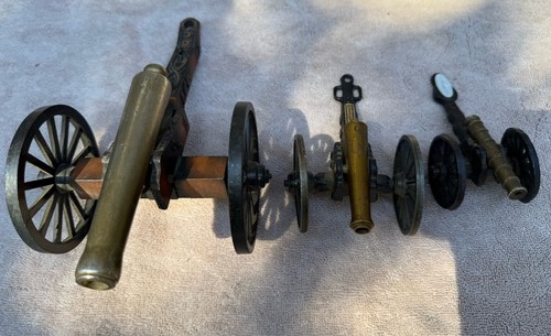Lote de 3 cañones de juguete de hierro fundido de bronce vintage de 8” 5” 4” de largo con 3” Gettysburg - Imagen 2 de 18
