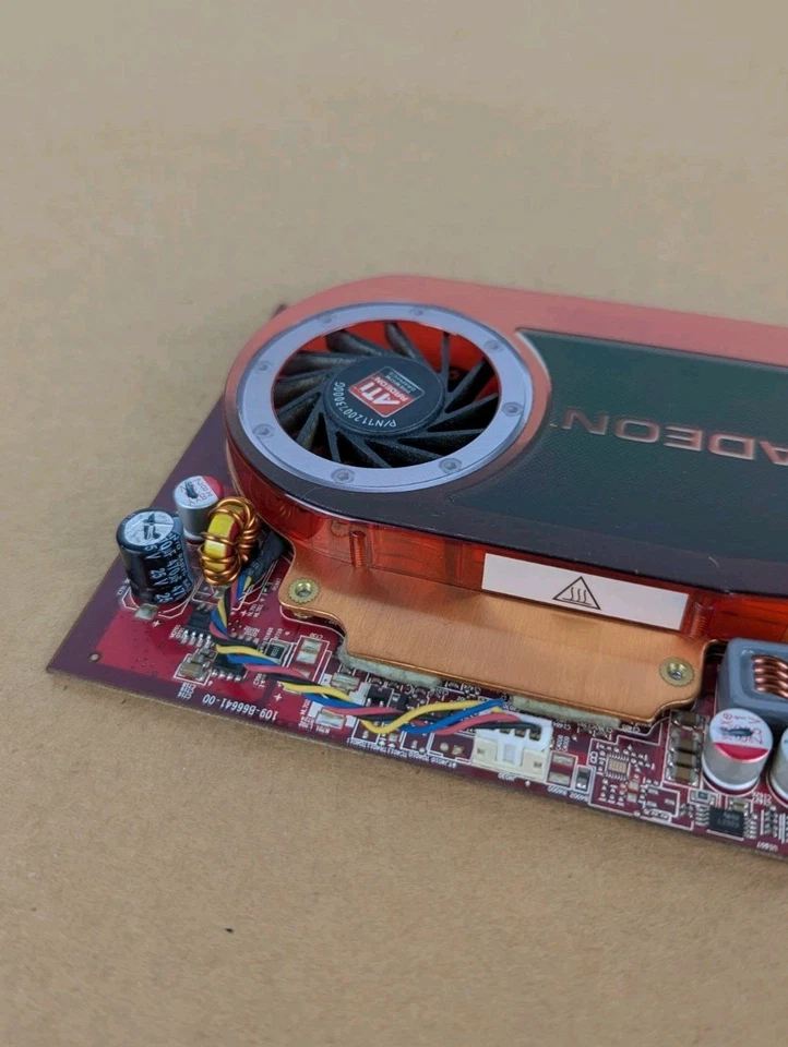 ATI Radeon HD 4670 512MB DDR3 PCIe x16 Graphics Card GPU - Image 2 of 4