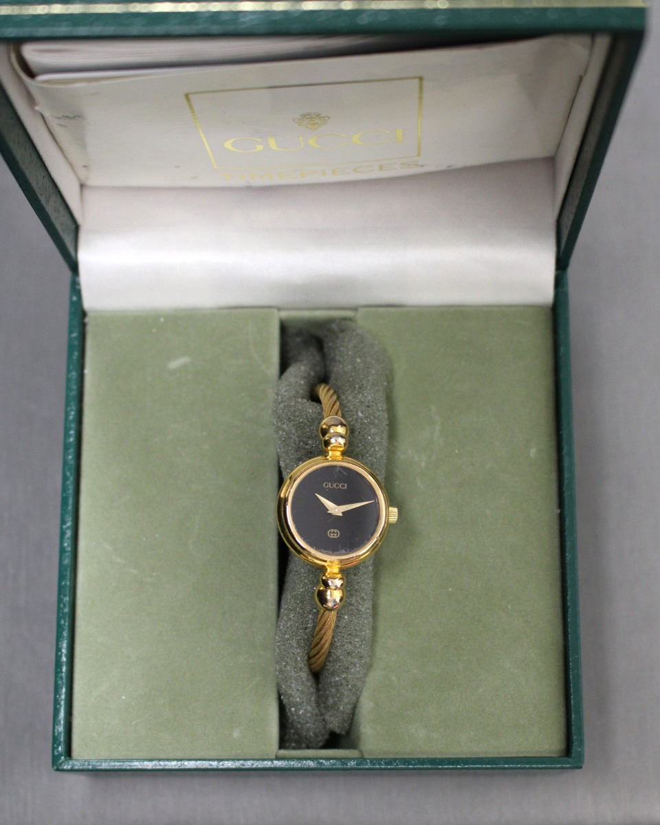 。【不動】GUCCI 腕時計 2700L ブラック ゴールド レディース グッチ Gucci Women Watch 2700L Classic Gold Bangle – Vintage Working for