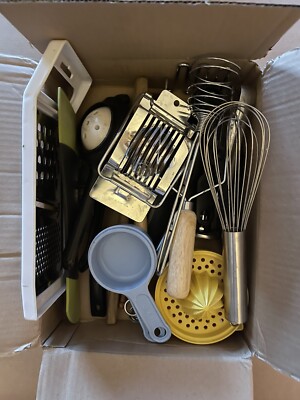 Kitchen tools Lot 20 Basic Kitchen Starter Items Good Shape Shipping Included￼
