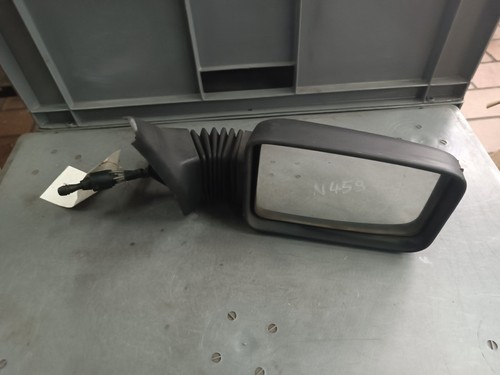Peugeot 205 Außenspiegel Seitenspiegel mechanisch rechts unlackiert 12003020