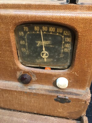 Vintage Zenith Tube Radio Wood Luggage Suit Case 15in x 6in x 9in