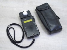 Minolta Flash Meter III Digital Light Meter [read]