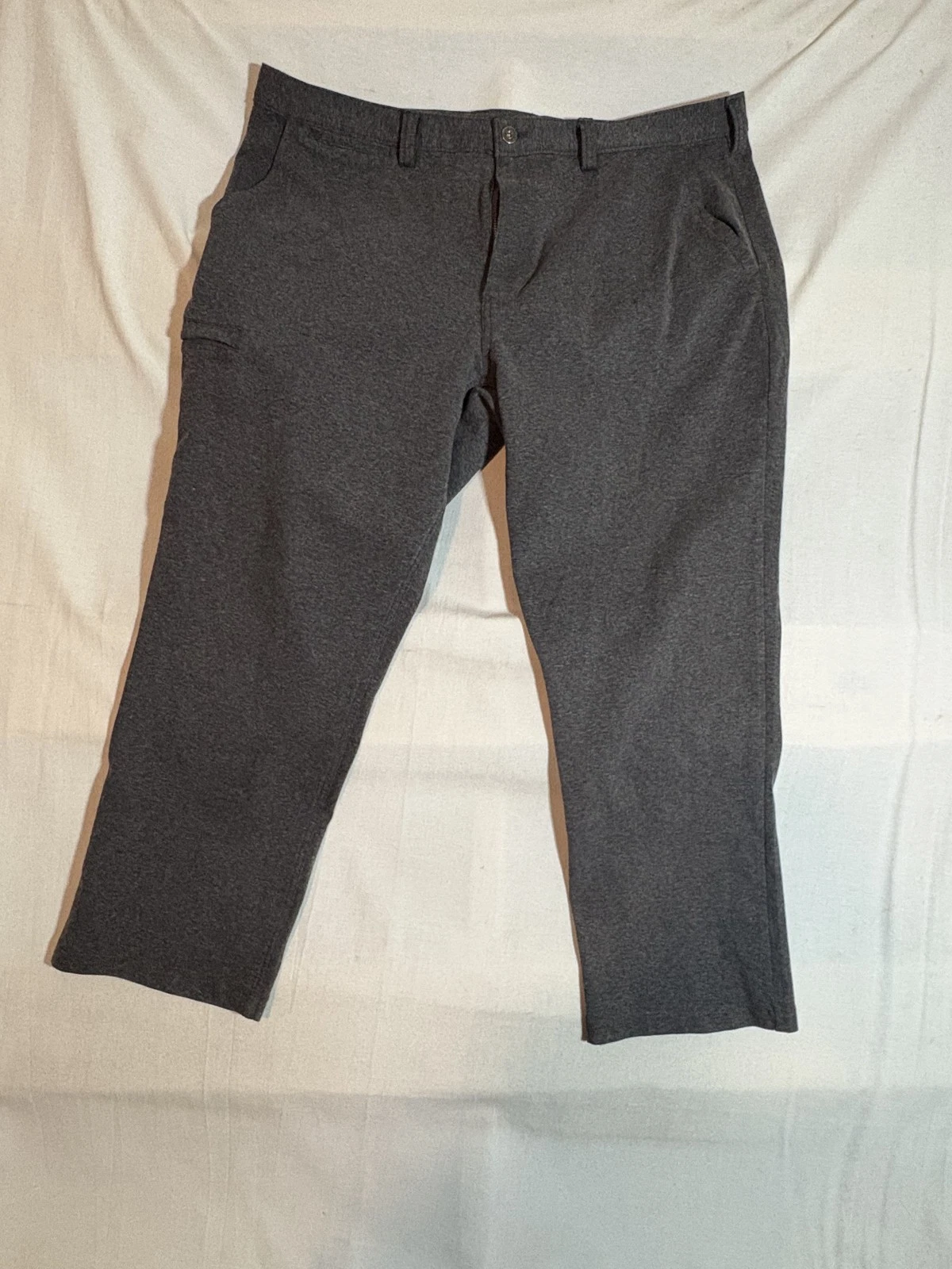 Duluth Trading Pants Men 42x30 Gray Cargo Utility Workwear Rugged Standard