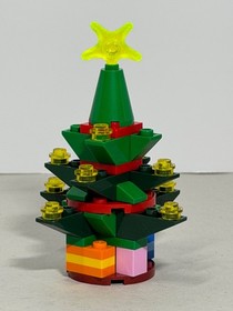 Lego 30186 Creator Christmas Tree with Manual Excellent Pre-owned Condition