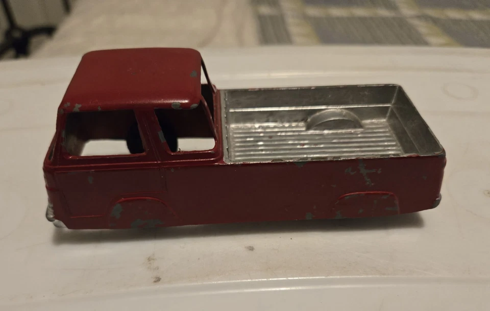 Camioneta pickup de juguete vintage Tootsietoy Ford Econoline Foto 2 de 4