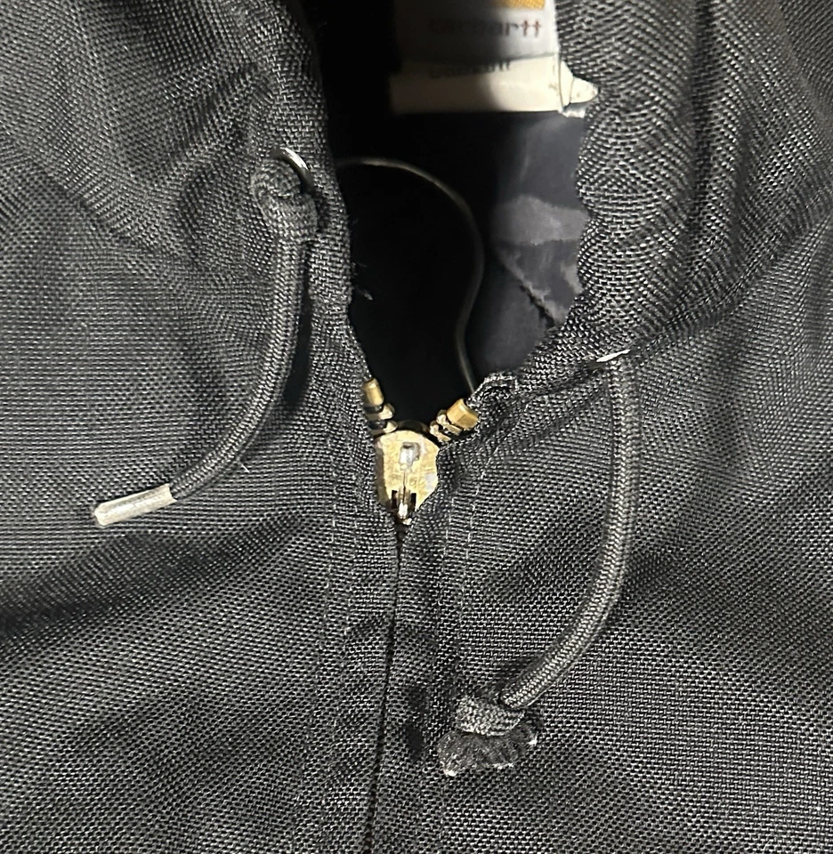 Vintage Carhartt J133 Black Nylon Hooded Active Jacket Men's 2XL Y2K Workwear - Image 3 of 4