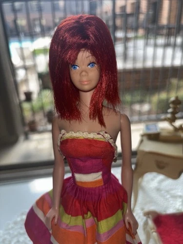 Vintage Barbie MIDGE Wig Wardrobe 1009 w/ COLOR MAGIC RUBY RED WIG & BLONDE NICE