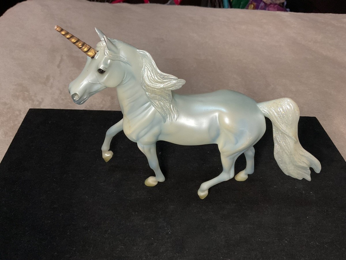 Breyer Forthwind, Unicorn Breyer Forthwind, Unicorn