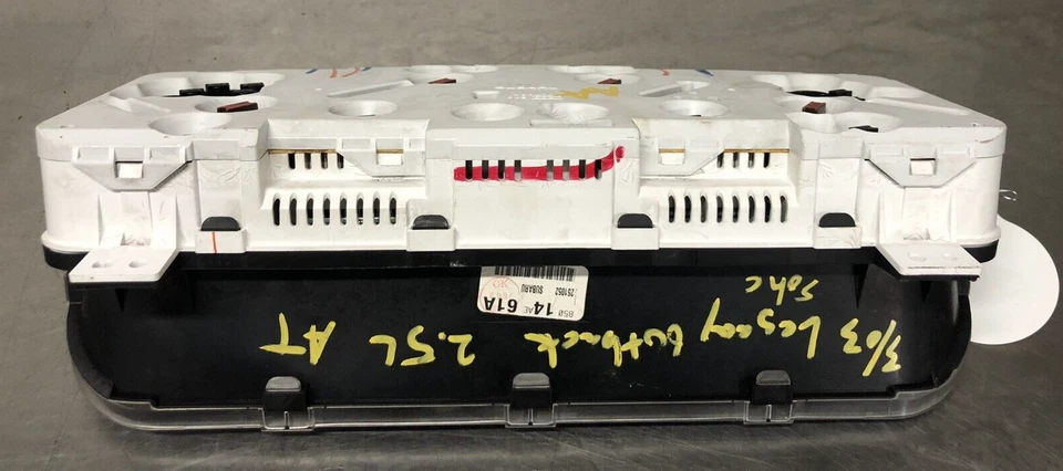 Subaru Legacy Outback 2003 2,5 A/T instrumento velocímetro medidor cuadro Foto 3 de 4