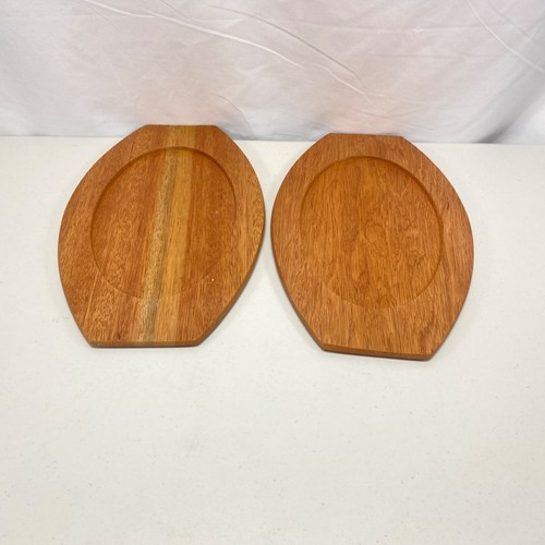 Vintage Oval Metal Tray Wood Base Serving Steak Plate Set of 2 Japan MCM - Picture 3 of 10