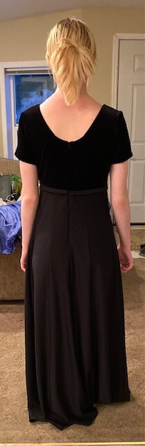 Southeastern Performance Apparel Black Dress size medium to large Velvet bodice 