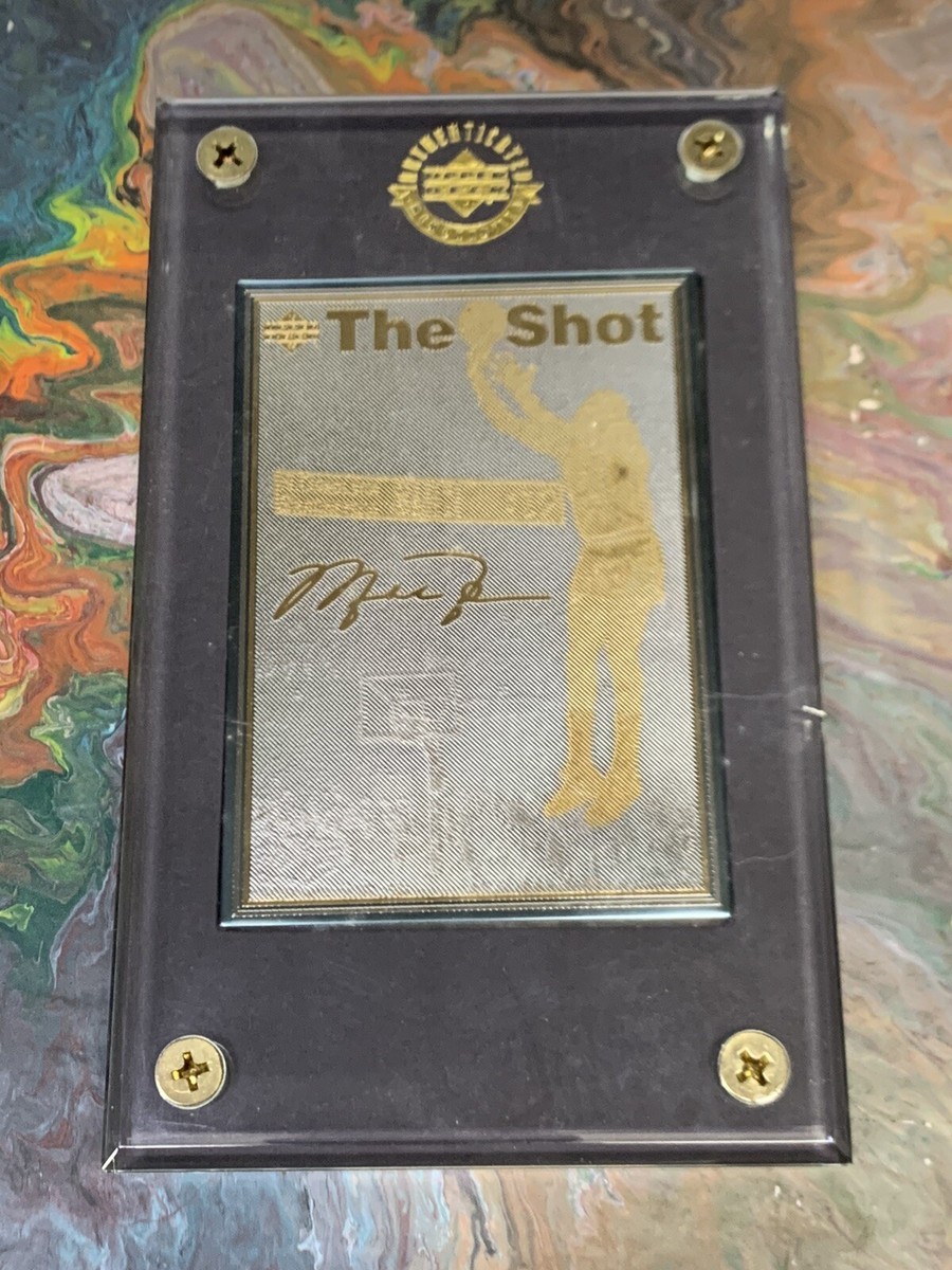 1995 UPPER DECK 24 KT GOLD PLATED CARD MICHAEL JORDAN THE