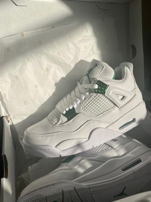 Jordan 4 Retro Metallic Pack - Pine 