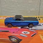 New ListingHot Wheels Custom Fleetside Blue Redlines 1:64 Diecast Pickup Truck 1968