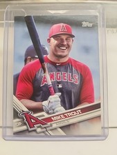 2017 Topps - Update Variation Mike Trout #20 Holding Bat