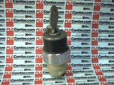 SIEMENS 3SB1-000-4PB32 / 3SB10004PB32 (USED)