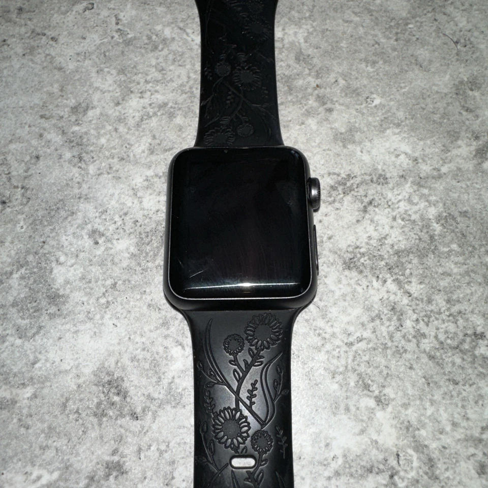 Apple Watch Series 1 38 mm gris espacial carcasa de aluminio correa de silicona negra Foto 2 de 4