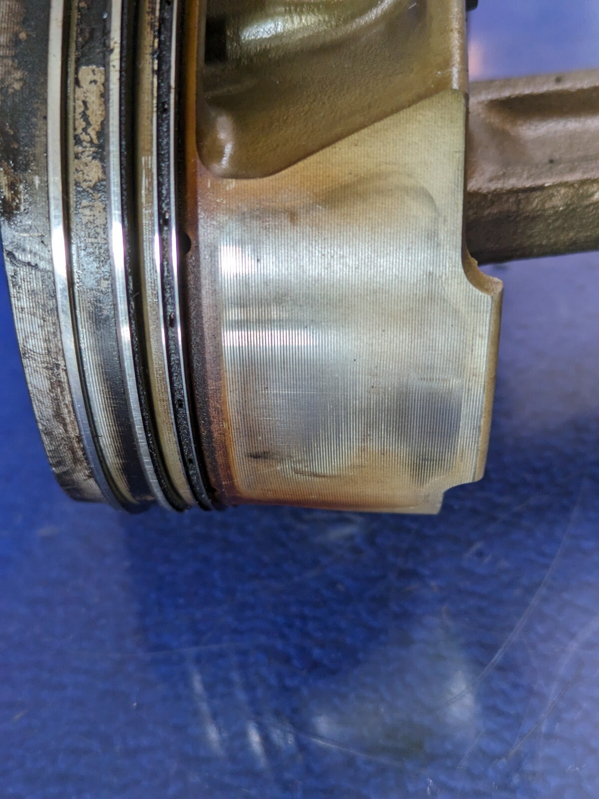 6.0L W12 Twin Turbo Engine Piston rod Bentley Continental GT Flying Spur