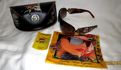 Ed Hardy Vintage Tattoo Eyewear EHS031 Womens Sunglasses w/Case & Cloth Skunks