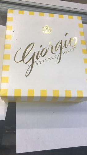 Giorgio by Giorgio Beverly Hills Gift Set-50ml EDT+200ml Moisturizer/Ripped Off - Picture 6 of 9