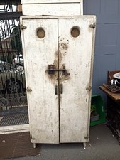 armadio vintage stile Industriale originale 