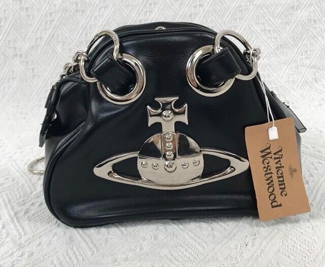 Vivienne Westwood shoulder bag leather big orb chain black Vivienne Westwood shoulder bag leather big orb chain black