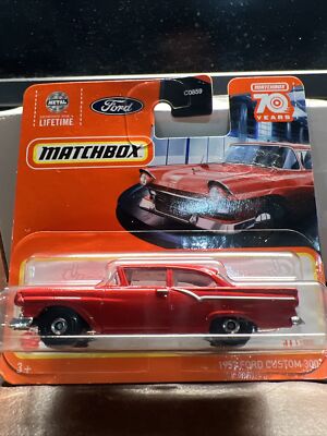 MATCHBOX SHORT CARD 1957 FORD CUSTOME 300