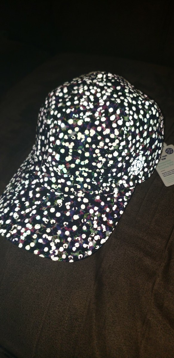 ?✨Lululemon Seawheeze 2018 Baller Hat Reflective - SRSA Lululemon Baller Hat *Flocked - Black / Silver Reflective  main image 2