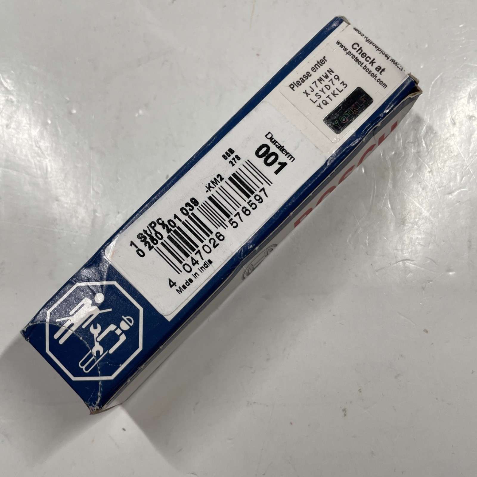 1 Pc Bosch Diesel Glow Plug 0 250 201 039 KM2 for Mercedes-Benz 300TD  More New