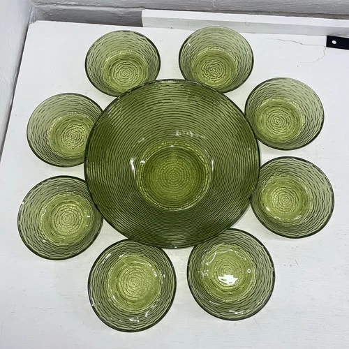 Vintage Anchor Hocking Avocado Green Glass Bowls Set of 8 Tree Bark W/ Serving