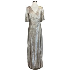 Adrianna Papell Women's Formal Dress Size 8 Gold Metallic Short Sleeve Long Gown