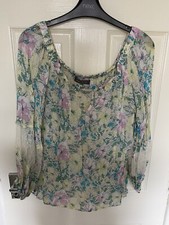 Image of 💕MINT VELVET Size Floral Blouse BNWOT size L RRp £ 98 🌺