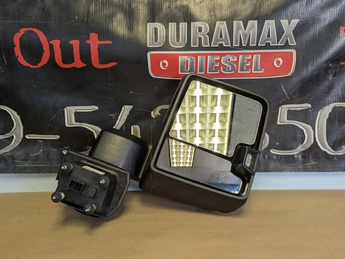 2020-2024 Chevy Silverado GMC Sierra 2500HD 3500HD RH Towing Mirror Black Power