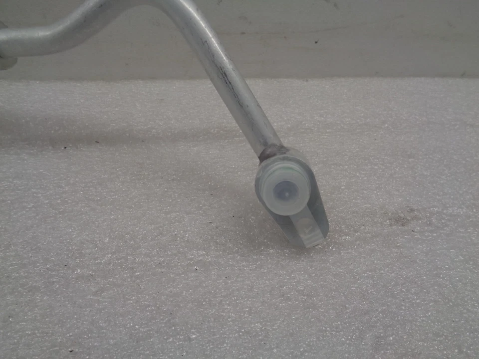 2001-2005 Toyota RAV4 A/C Refrigerant Discharge Hose Line AFTERMARKET AK2404255 - Image 4 of 4