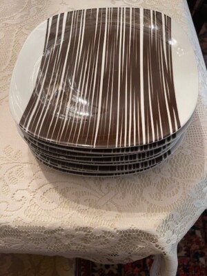 VTG Dinner Plates Block Langenthal Transition Linear Switzerland