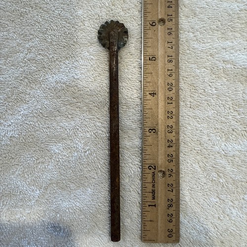 Antique Brass Pastry Pie Crimper Metal Handle 6”